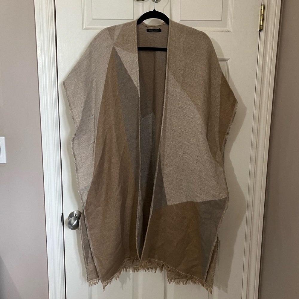 Do everything in Love One-Size Poncho